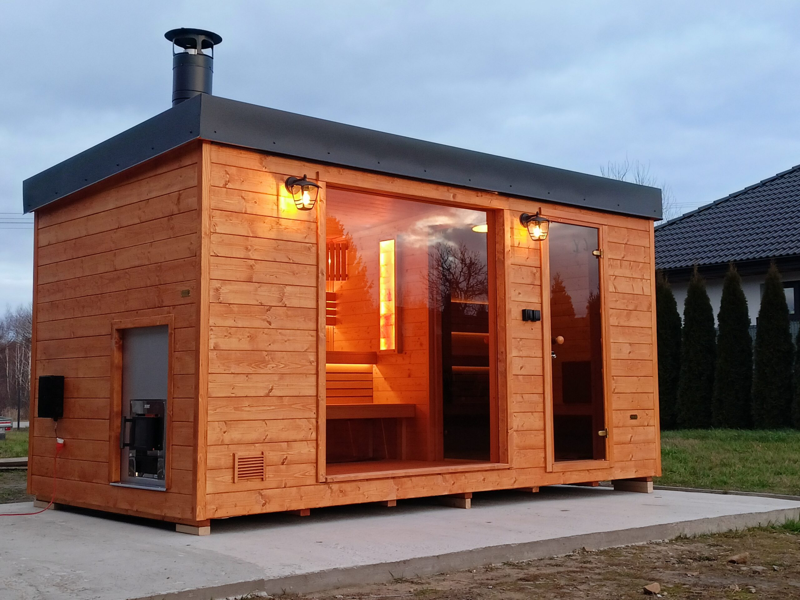 Sauna z dużą szybą 2